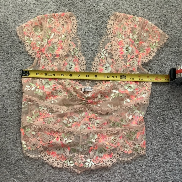 New Free People Garden Party Floral Lace Crop Top - Picture 5 of 9